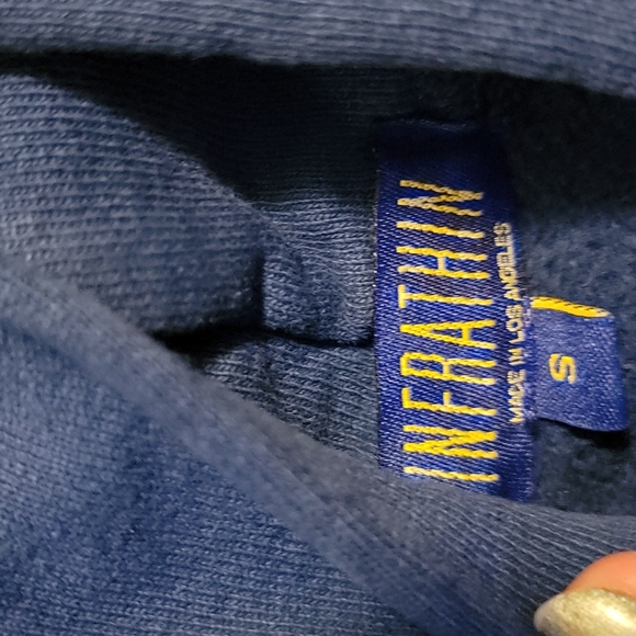 Infrathin Sweater - Picture 3 of 3